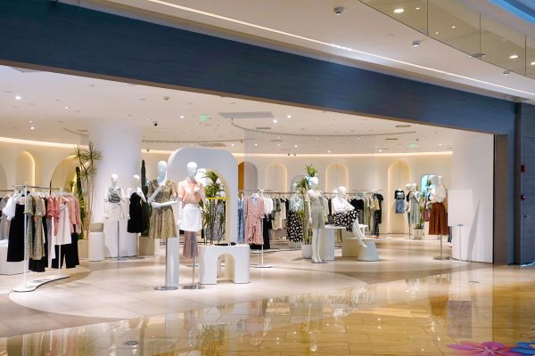 Retail Ceiling Painting