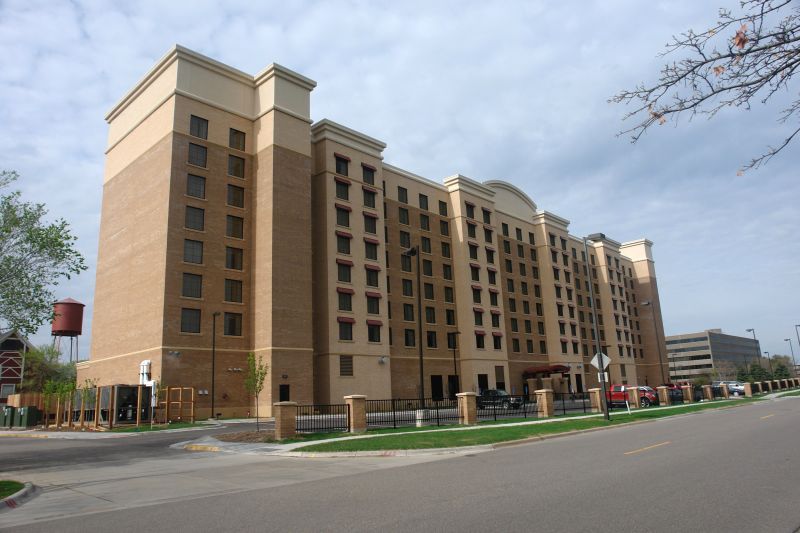 Hotel Painting detail